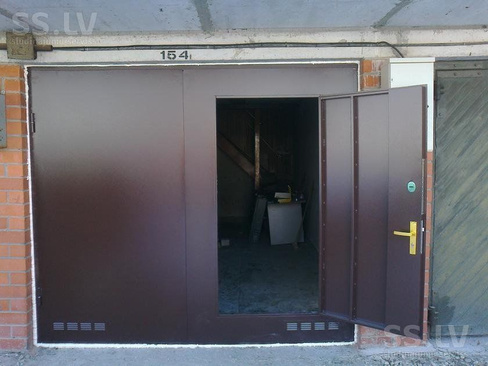 Металлические ворота для гаража К468М
