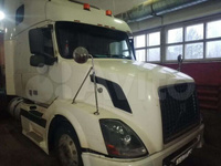 Volvo VNL64T 2003г. по запчастям