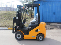 Погрузчик UN Forklift FD15T